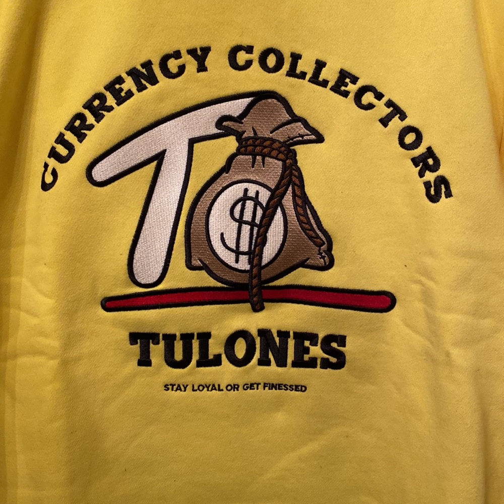 Tulones Sweatshirt - Picture 2 of 4
